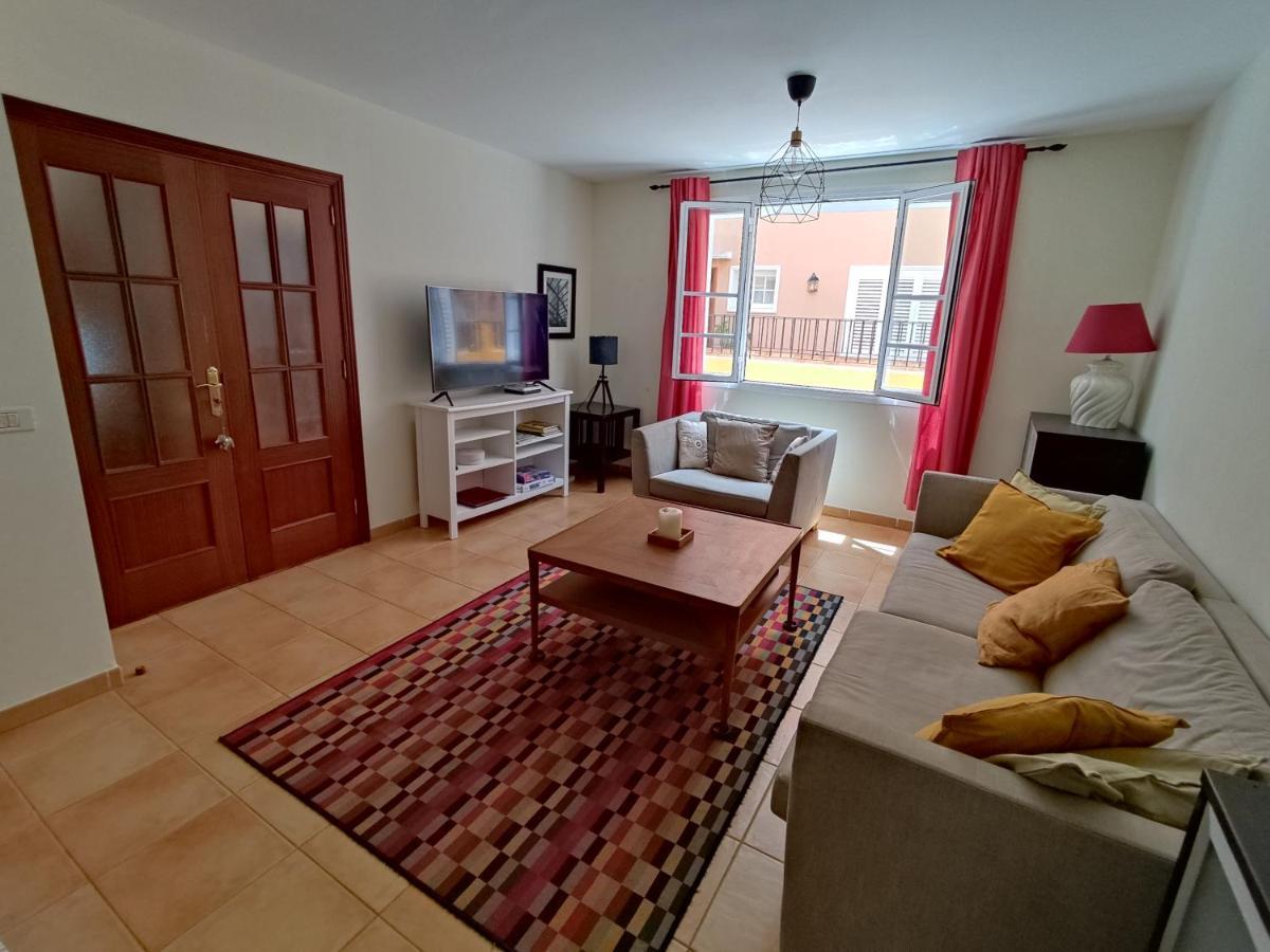 Cheerful 3 Bedroom Town House With Garage Tegueste Zewnętrze zdjęcie